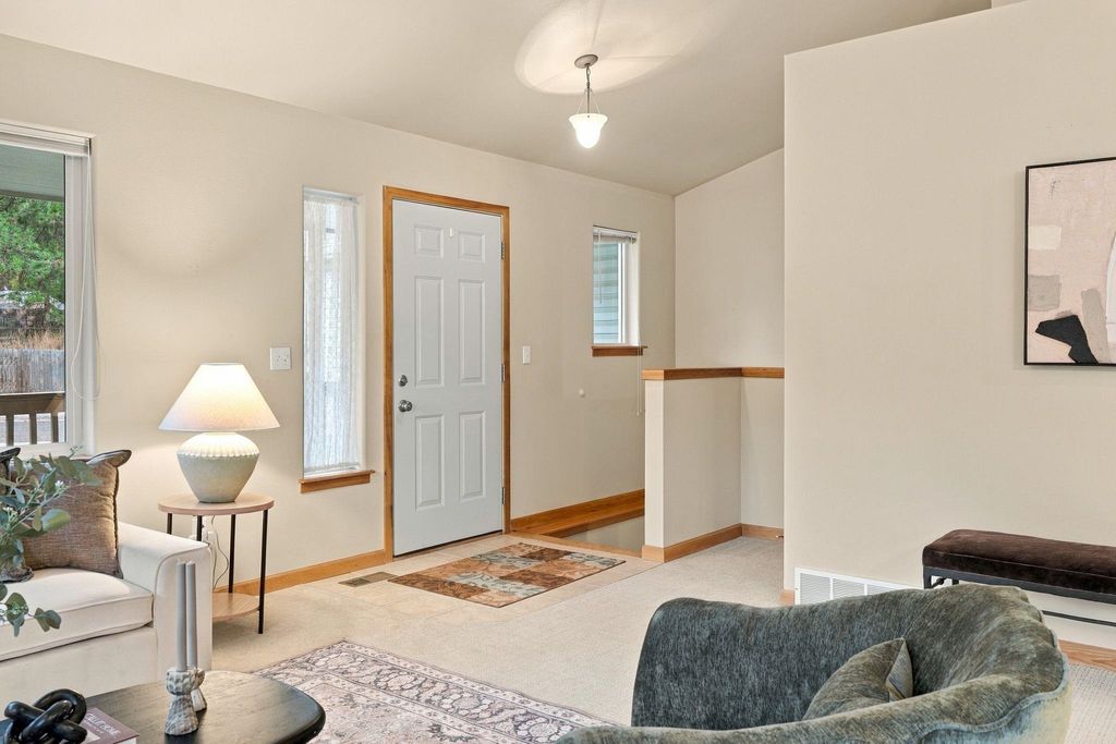 4249 E 38th Ave, Spokane, WA 99223 photo 5