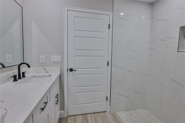1013 13TH STREET E, Bradenton, FL 34208
