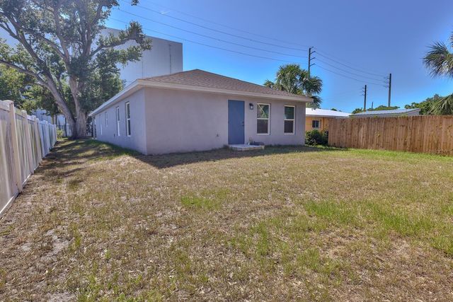 1013 13TH STREET E, Bradenton, FL 34208
