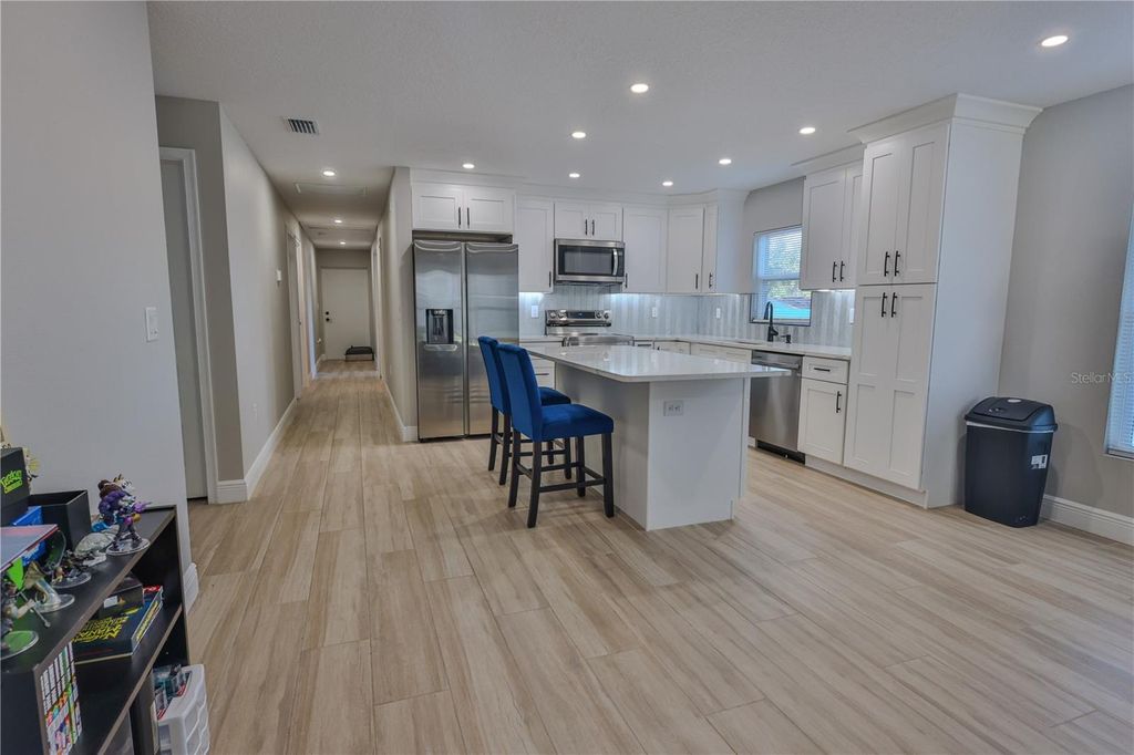 1013 13TH STREET E, BRADENTON, FL 34208 — photo 3