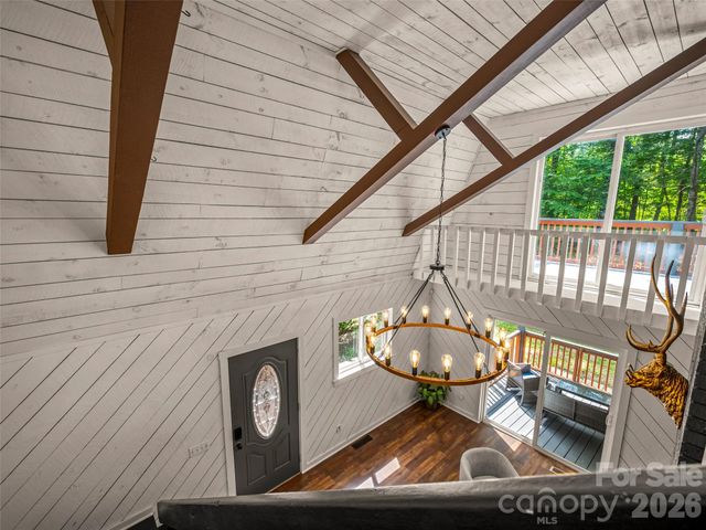 3276 Howard Gap Road, Hendersonville, NC 28792