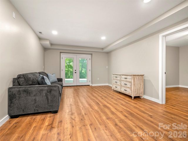 3276 Howard Gap Road, Hendersonville, NC 28792