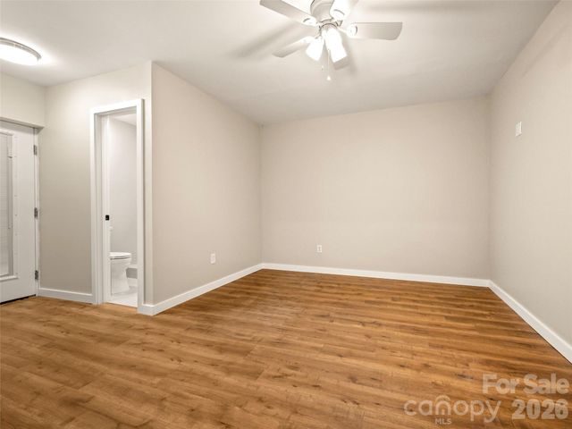 3276 Howard Gap Road, Hendersonville, NC 28792