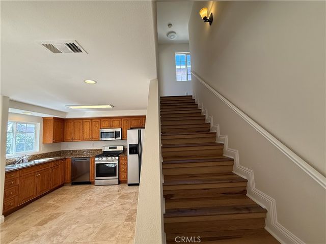 16615 Graystone, Cerritos, CA 90703