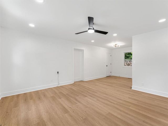 454 Oak Drive SE, Atlanta, GA 30354