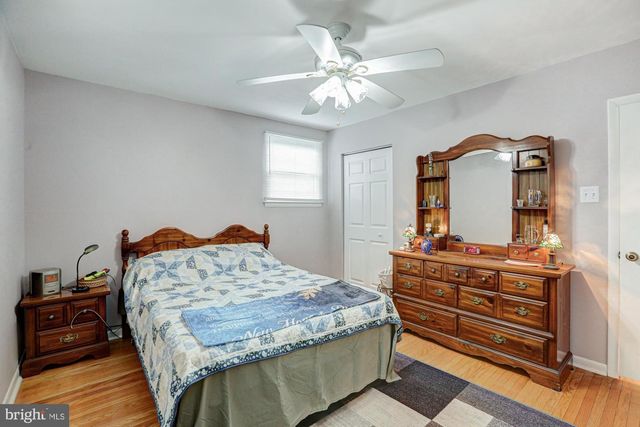 4 OLD FORGE RD, Pennsville, NJ 08070