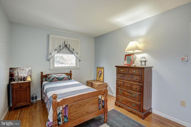 4 OLD FORGE RD, Pennsville, NJ 08070