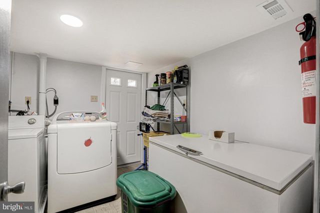 4 OLD FORGE RD, Pennsville, NJ 08070