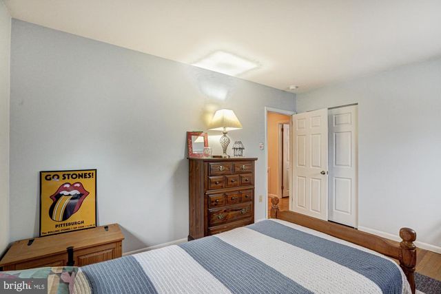 4 OLD FORGE RD, Pennsville, NJ 08070