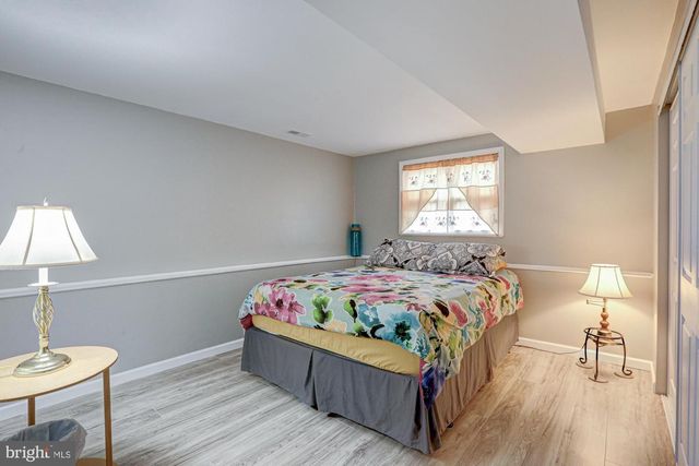 4 OLD FORGE RD, Pennsville, NJ 08070