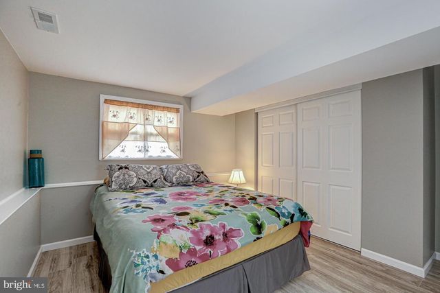 4 OLD FORGE RD, Pennsville, NJ 08070