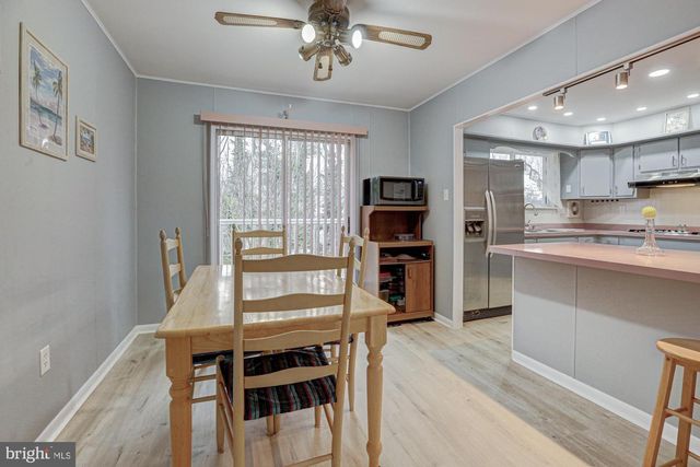 4 OLD FORGE RD, Pennsville, NJ 08070