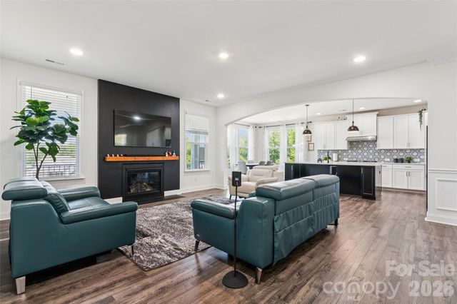 1022 Harbor Bay Drive, Fort Mill, SC 29707