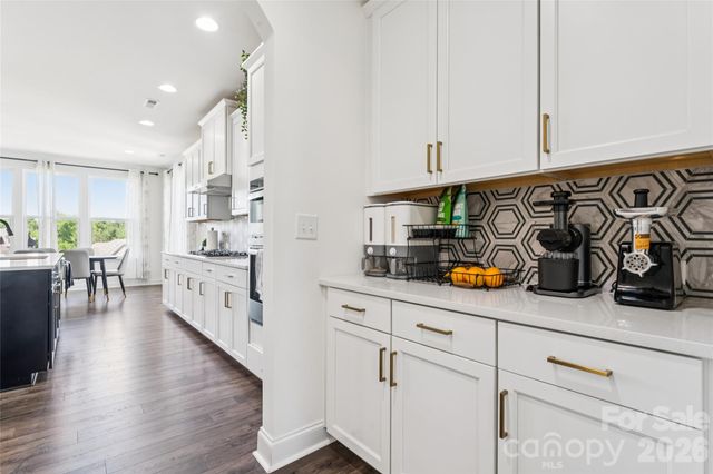 1022 Harbor Bay Drive, Fort Mill, SC 29707