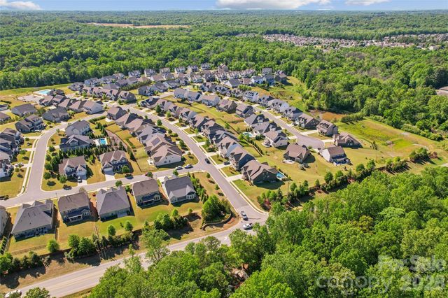 1022 Harbor Bay Drive, Fort Mill, SC 29707