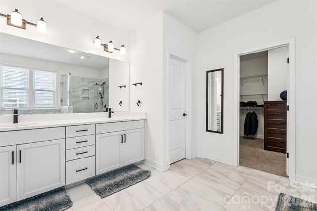 1022 Harbor Bay Drive, Fort Mill, SC 29707