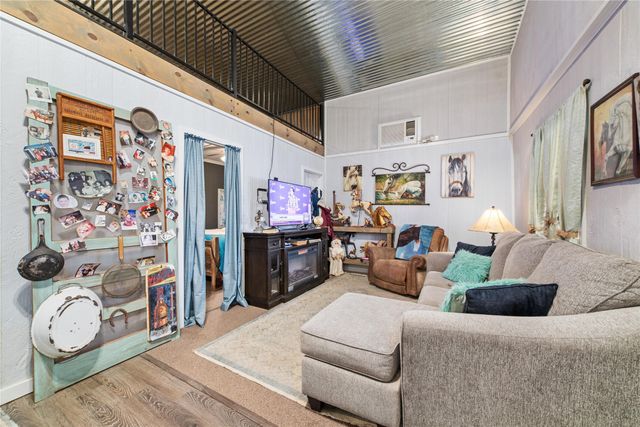2050 Glen Oaks Drive, May, TX 76857