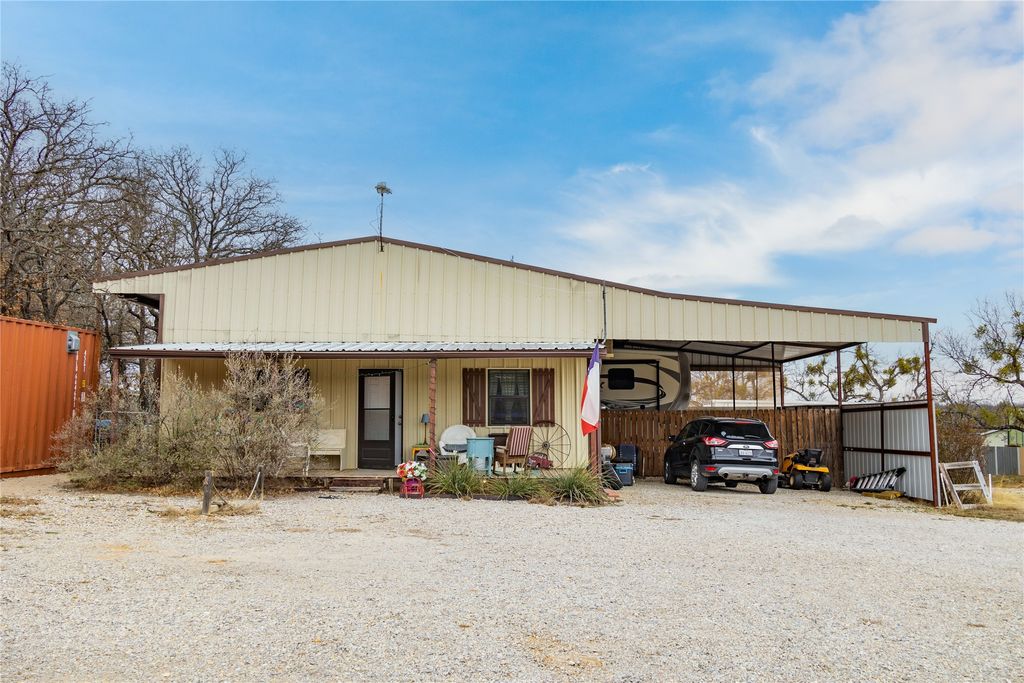 2050 Glen Oaks Drive, May, TX 76857