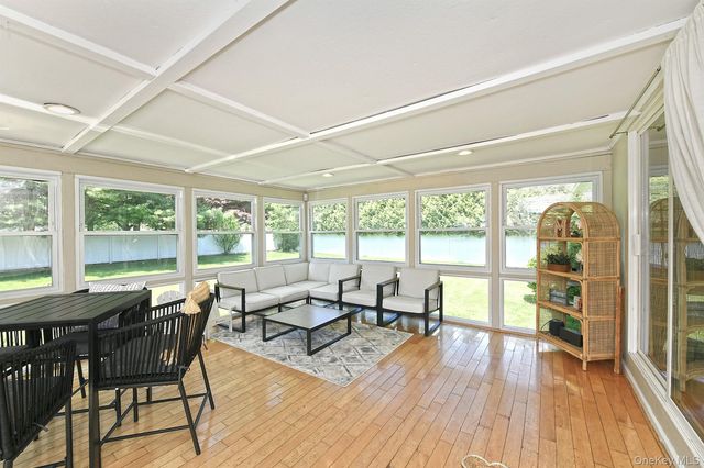 38 Maridon Lane, Commack, NY 11725
