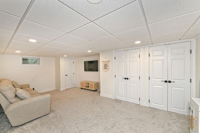 38 Maridon Lane, Commack, NY 11725