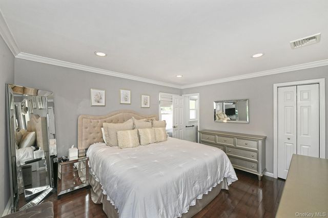 38 Maridon Lane, Commack, NY 11725