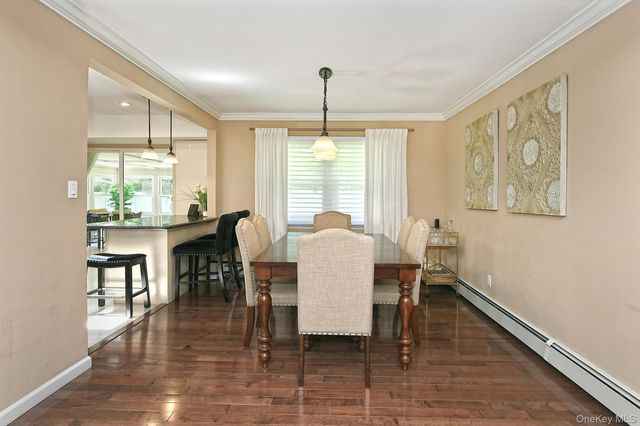 38 Maridon Lane, Commack, NY 11725