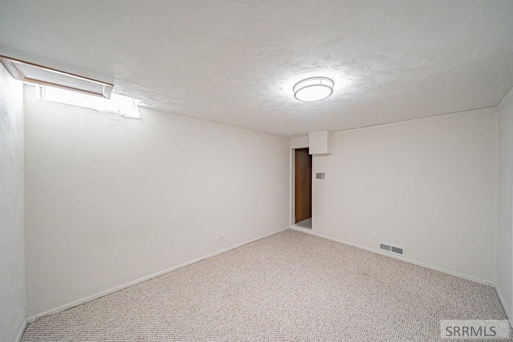 Image 28 of property listing at 1020 Koster Avenue, Idaho Falls, ID 83404