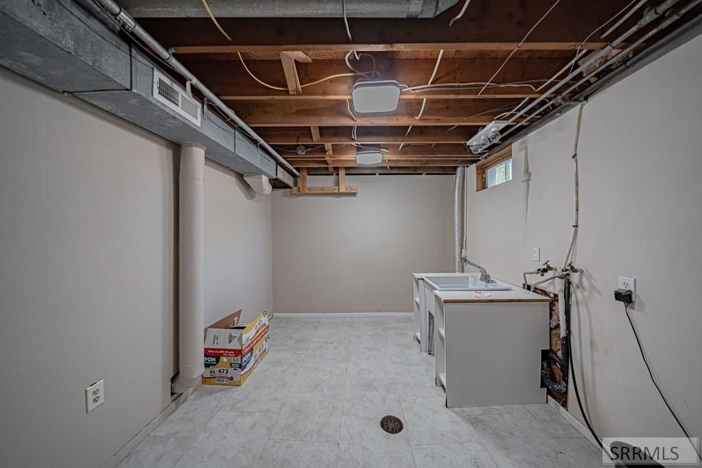 Image 33 of property listing at 1020 Koster Avenue, Idaho Falls, ID 83404