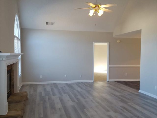 404 Bennett Farms Place, Acworth, GA 30102