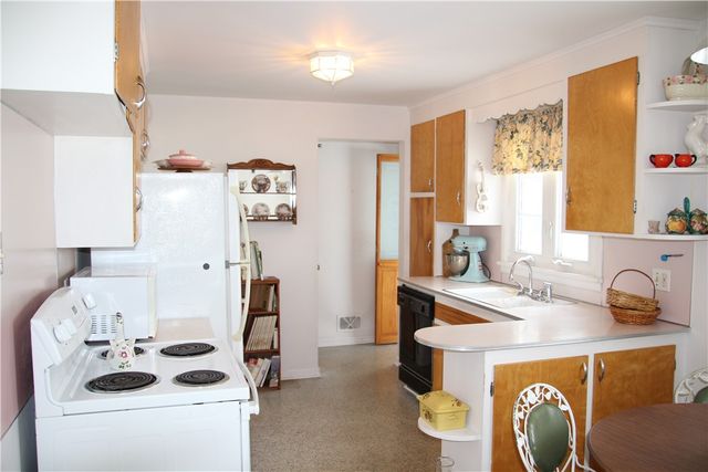 105 Carol Drive, Irondequoit, NY 14617