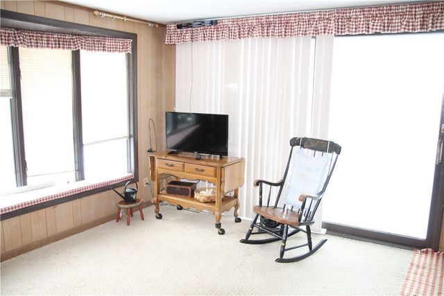 105 Carol Drive, Irondequoit, NY 14617