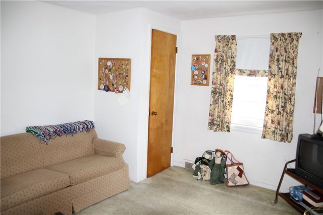 105 Carol Drive, Irondequoit, NY 14617