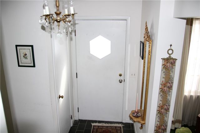 105 Carol Drive, Irondequoit, NY 14617