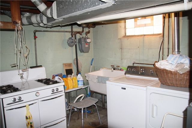 105 Carol Drive, Irondequoit, NY 14617