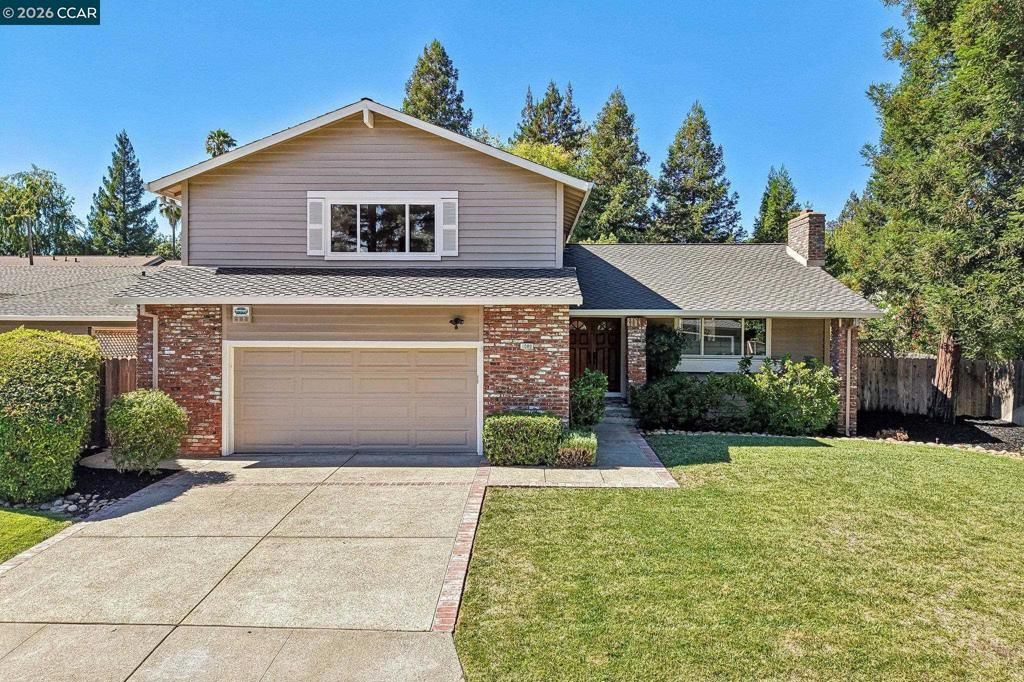 Image 1 of property listing at 1080 Melissa Ct, Walnut Creek, CA 94598