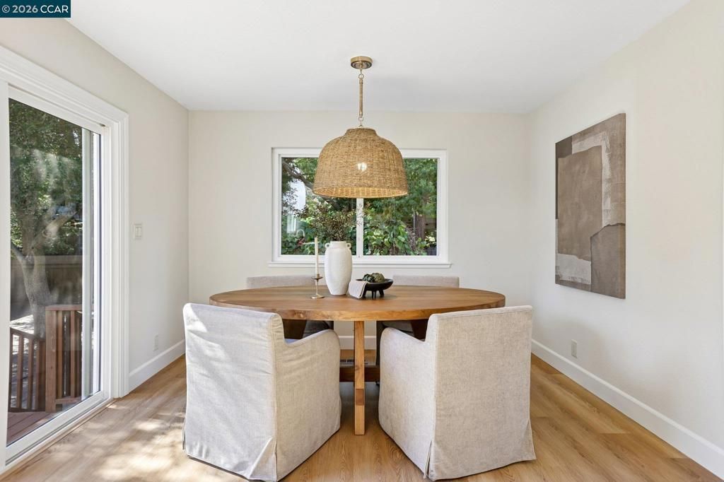 Image 18 of property listing at 1080 Melissa Ct, Walnut Creek, CA 94598