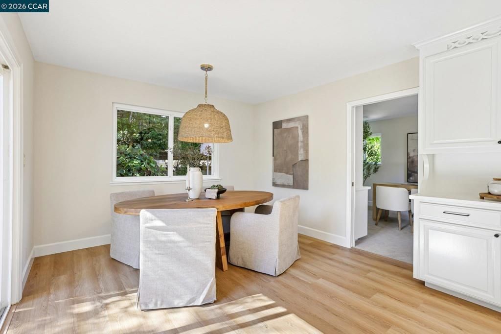Image 19 of property listing at 1080 Melissa Ct, Walnut Creek, CA 94598