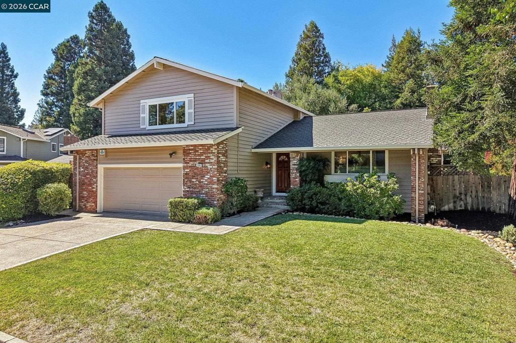 Image 2 of property listing at 1080 Melissa Ct, Walnut Creek, CA 94598