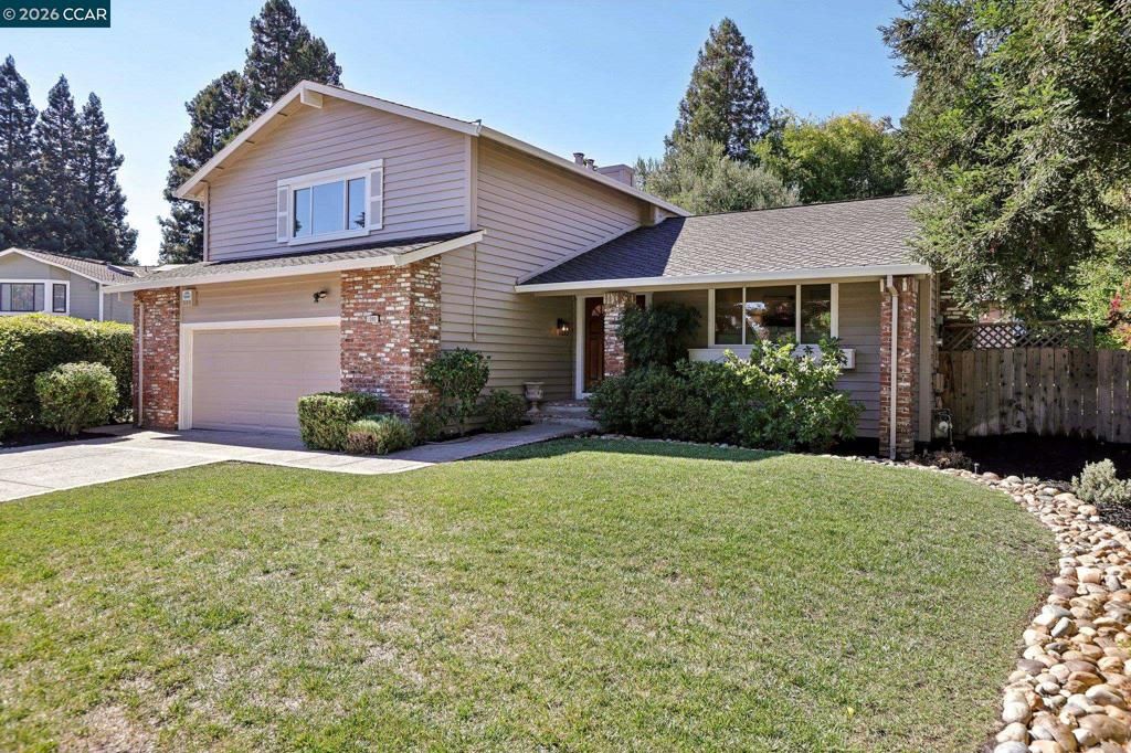 Image 4 of property listing at 1080 Melissa Ct, Walnut Creek, CA 94598
