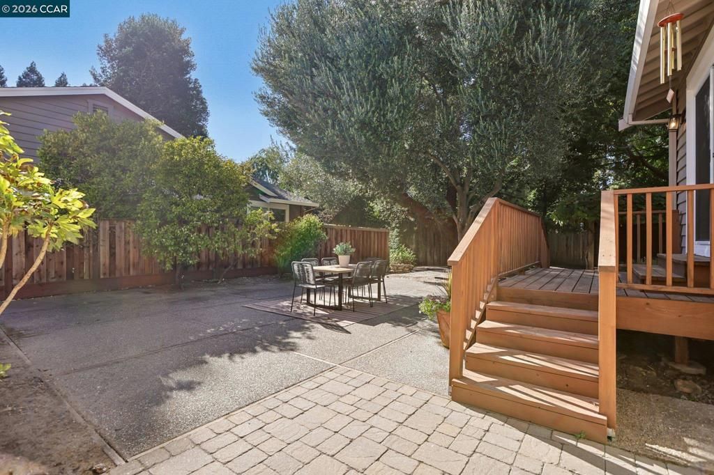 Image 49 of property listing at 1080 Melissa Ct, Walnut Creek, CA 94598