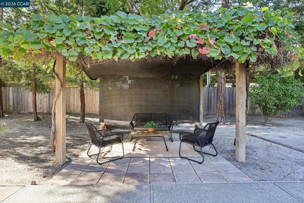Image 53 of property listing at 1080 Melissa Ct, Walnut Creek, CA 94598