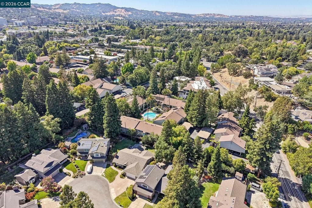 Image 67 of property listing at 1080 Melissa Ct, Walnut Creek, CA 94598