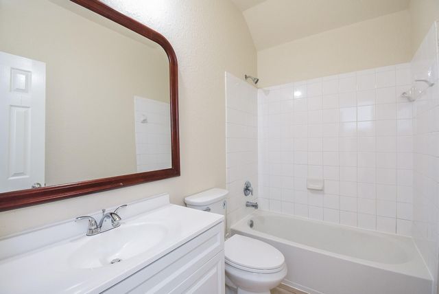 7542 Autumn Sun Drive, Houston, TX 77083