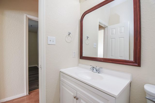 7542 Autumn Sun Drive, Houston, TX 77083