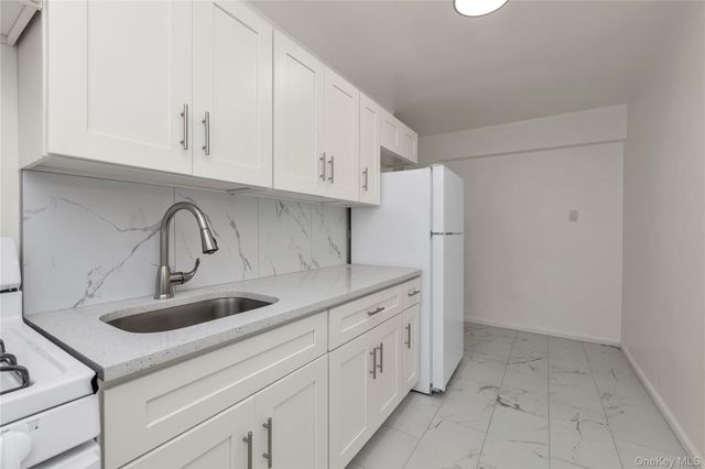144-11 Sanford Avenue 1H, Flushing, NY 11355