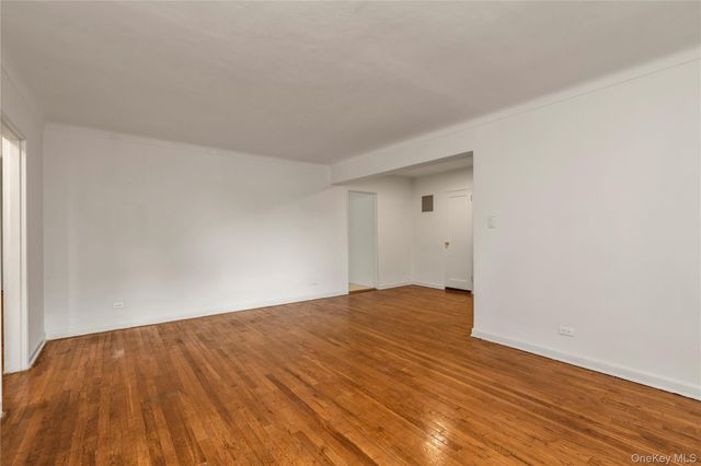 144-11 Sanford Avenue 1H, Flushing, NY 11355