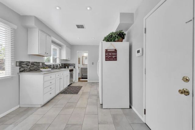 8150 Lincoln Street, Lemon Grove, CA 91945