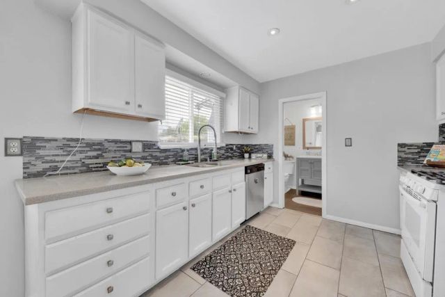 8150 Lincoln Street, Lemon Grove, CA 91945