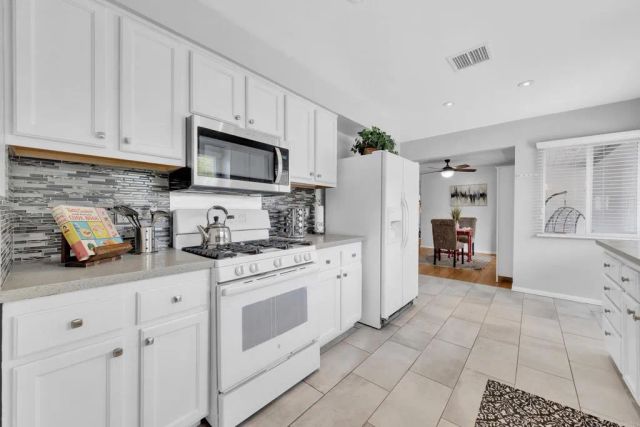 8150 Lincoln Street, Lemon Grove, CA 91945
