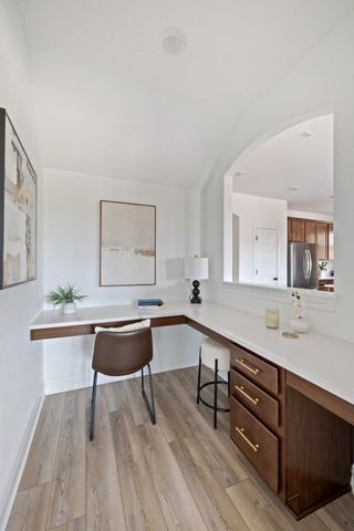 6609 Apache Plum LN, Spicewood, TX 78669